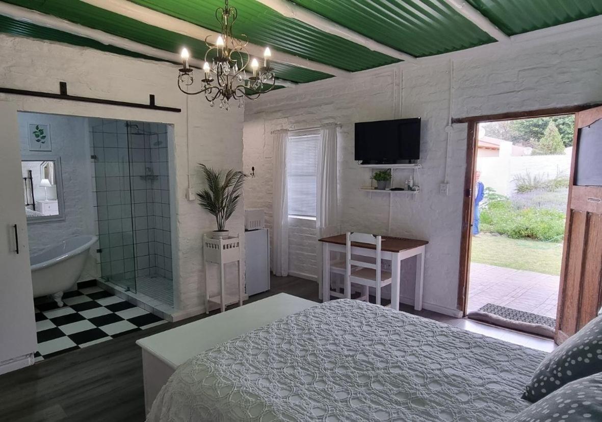 Rietjiesbos Self Catering Hotel Graaff-Reinet Exterior foto