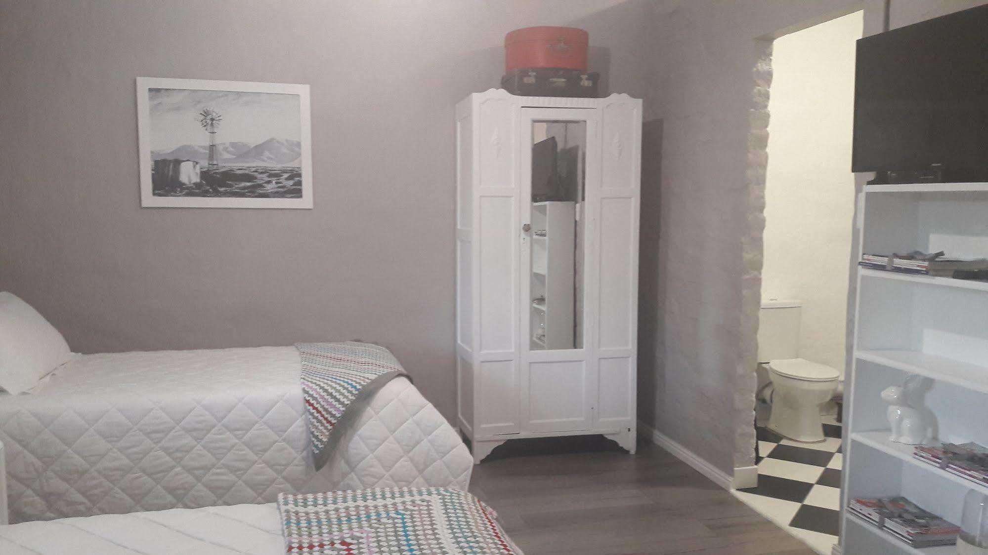 Rietjiesbos Self Catering Hotel Graaff-Reinet Exterior foto